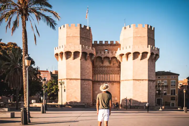 8 Popular Travel Destinations And Where You Should Go Instead HERO