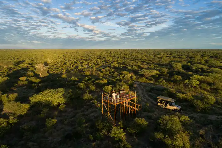 Dinaka Safari Lodge Botswana Luxury Safari Lodge
