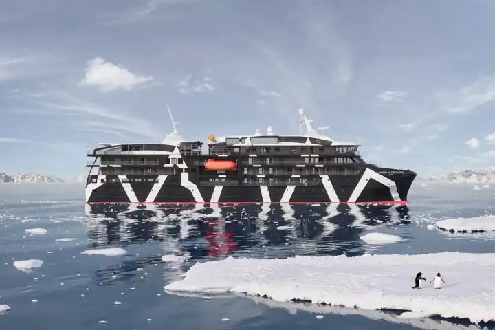 Magellan Discoverer
