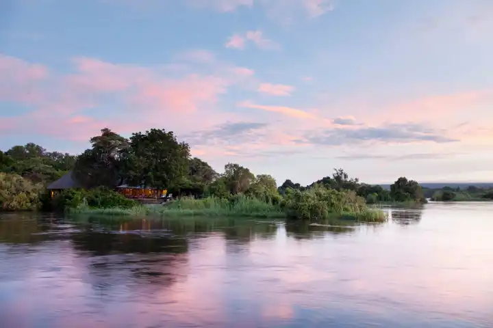 Royal Chundu Island Lodge Kerdowney