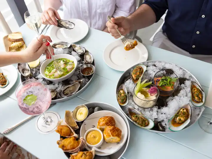 Where To Eat On Waiheke Island The Oyster Inn